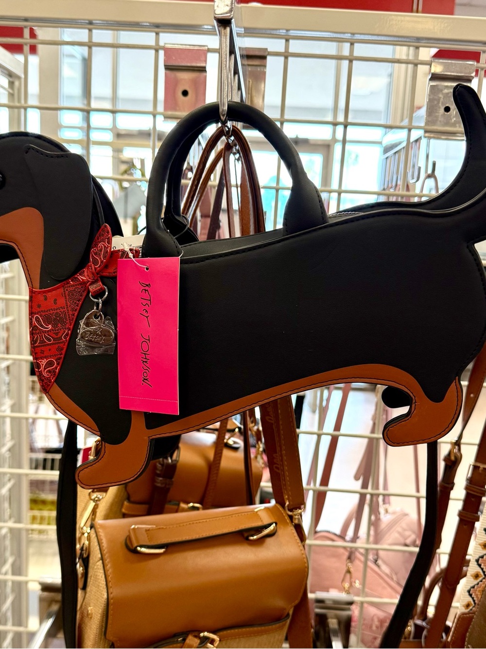 NEW VIRAL Betsey Johnson B&T Dachshund Crossbody purse w/ Red Bandanna $125 FIRM - Picture 5 of 13